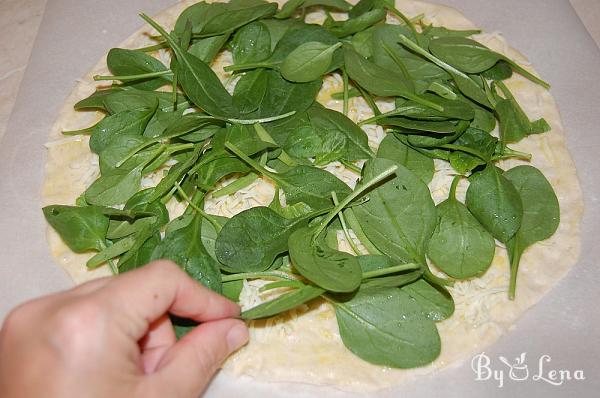Spinach and Cheeses Pizza Recipe  - Step 3