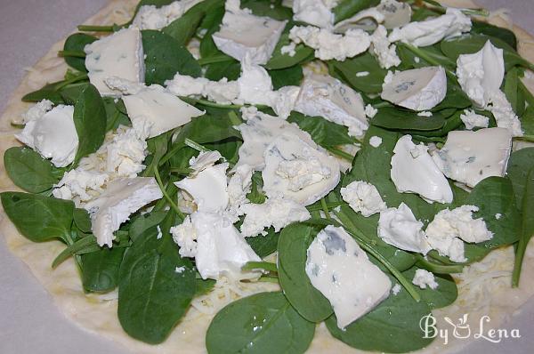 Spinach and Cheeses Pizza Recipe  - Step 5