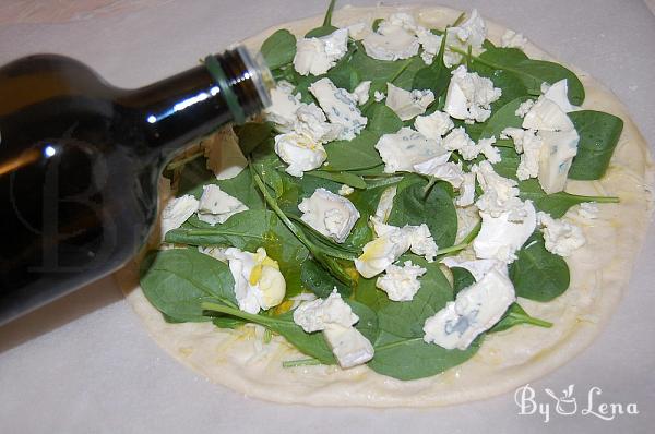 Spinach and Cheeses Pizza Recipe  - Step 6
