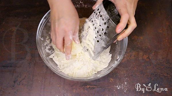 Grated Pumpkin Pie - Step 2