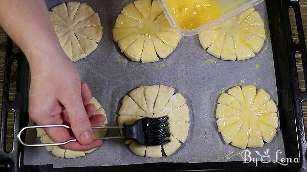 Turkish Cheese Flower Shaped Pies - Step 20