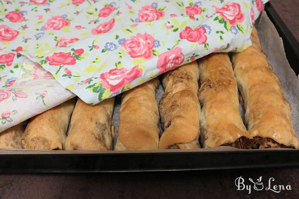 Moldovan Sugar Beet and Walnut Pies - Step 17