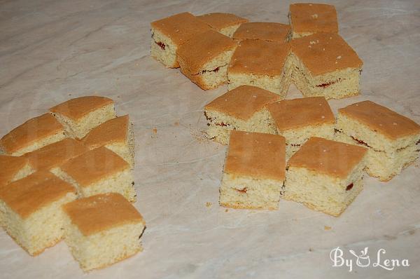 Lamingtons Recipe - Step 13