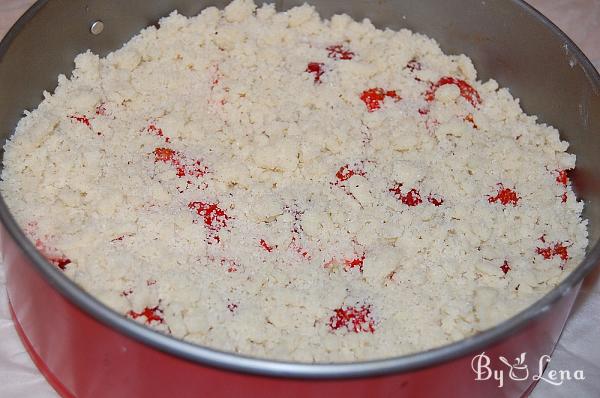 Strawberry Crumble Pie - Step 7