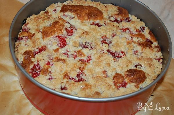 Strawberry Crumble Pie - Step 8