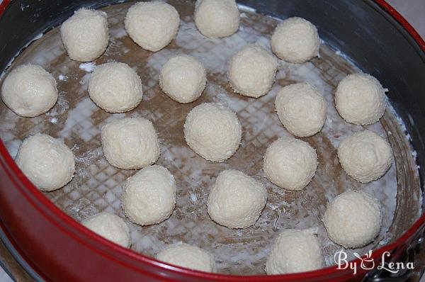 Chocolate Cake with Coconut Balls - Step 2