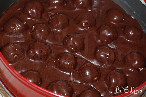 Chocolate Cake with Coconut Balls - Step 7