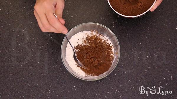 Red Wine Chocolate Cake - Step 3