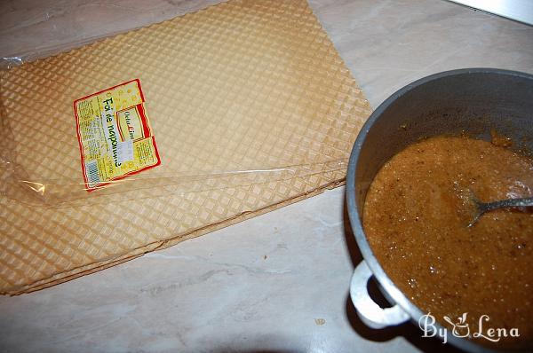 Walnut and Caramel Wafer Cake - Step 7