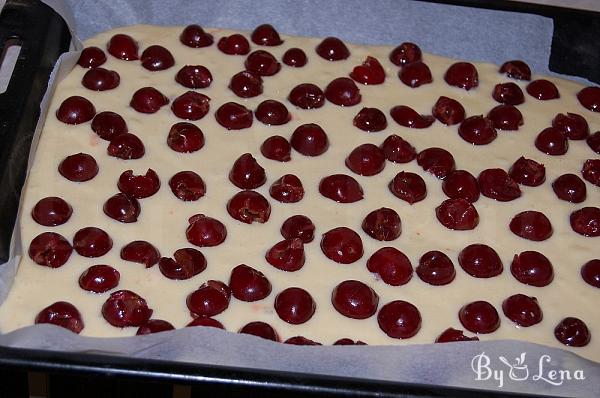 Crispy Cherry Sheet Cake - Step 4