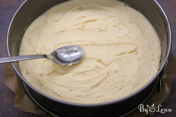 Simple Easter Egg Cake - Step 6