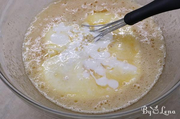 Easy Cherry and Cottage Cheese Sponge Cake - Step 3
