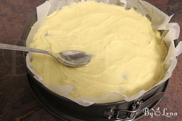 Easy Cherry Upside-Down Cake - Step 9