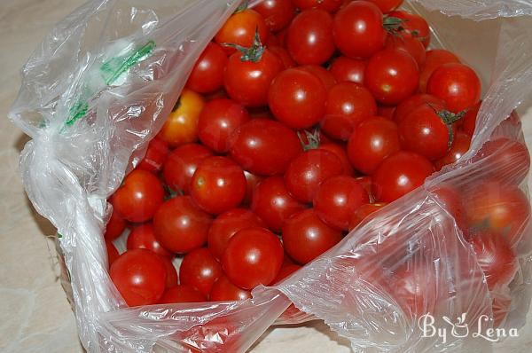 How to Freeze Tomatoes - Step 1