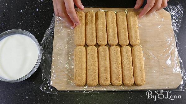 Easy Banana Roll - Step 3