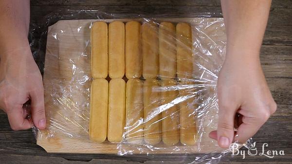 Easy Banana Roll - Step 6