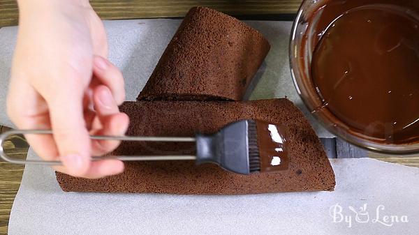 Chocolate Cake Roll - Step 21