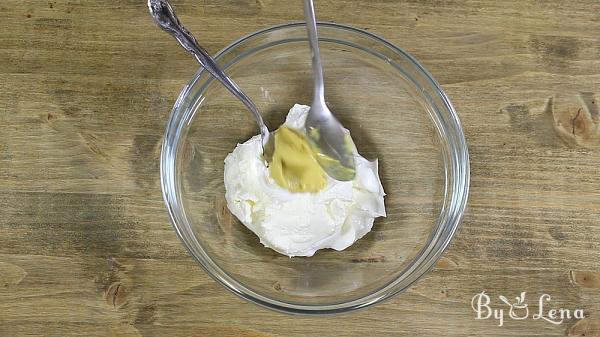 Coleslaw Recipe with Greek Yogurt - Step 1