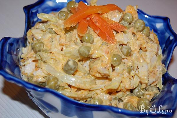 Chicken Salad with Green Peas and Carrots