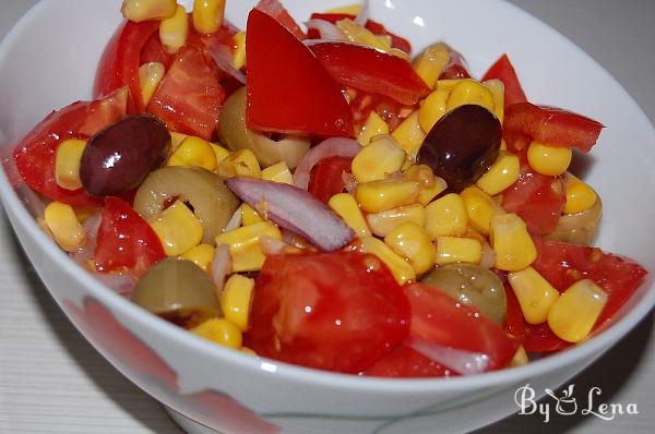 Tomato Salad with Sweet Corn and Olives