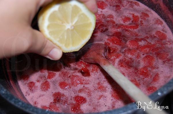 Homemade Strawberry Syrup - Step 10