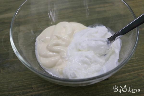Easy and Fresh Homemade Tartar Sauce - Step 1