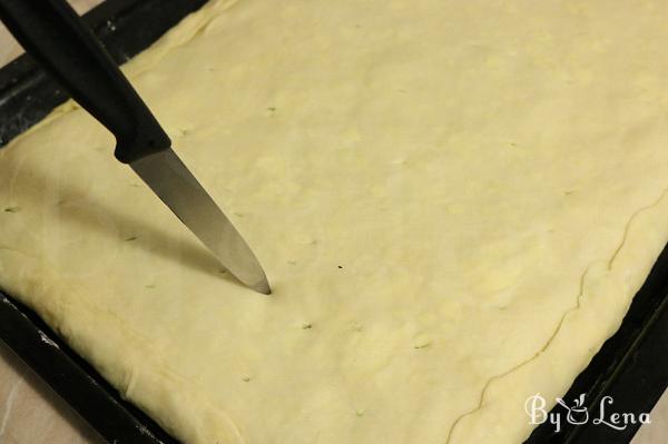 Authentic Spanakopita: Traditional Greek Spinach and Feta Pie - Step 15