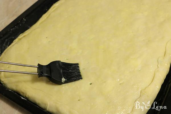 Authentic Spanakopita: Traditional Greek Spinach and Feta Pie - Step 16