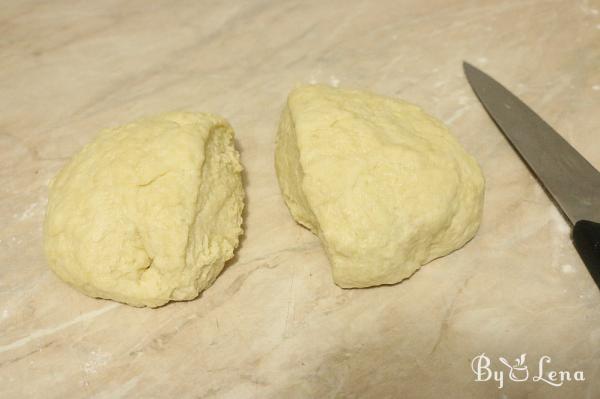 Authentic Spanakopita: Traditional Greek Spinach and Feta Pie - Step 2