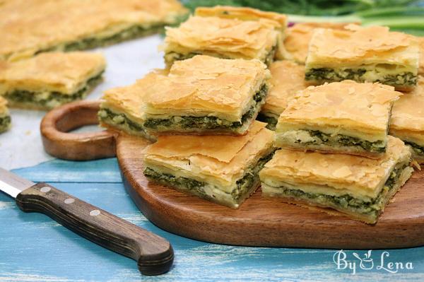 Authentic Spanakopita: Traditional Greek Spinach and Feta Pie
