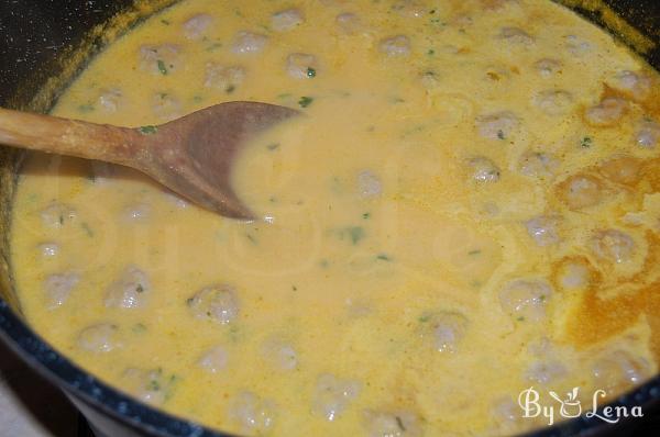 Creamy Pumpkin Soup with Meatballs - Step 11