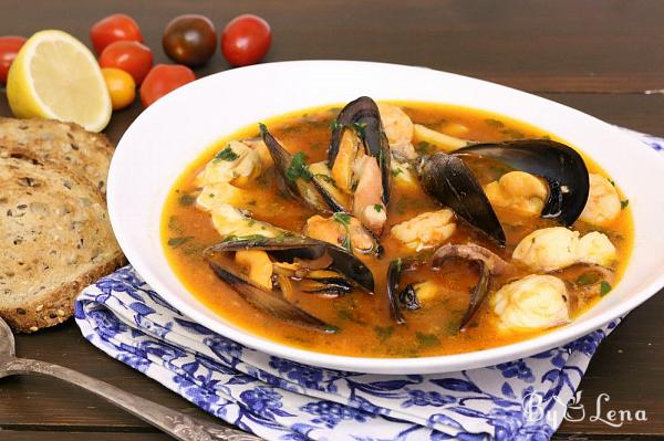 Seafood Soup or Italian Zuppa di Pesce - Step 17