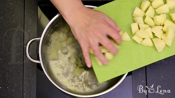 Lohikeitto - Finnish Salmon Soup - Step 8