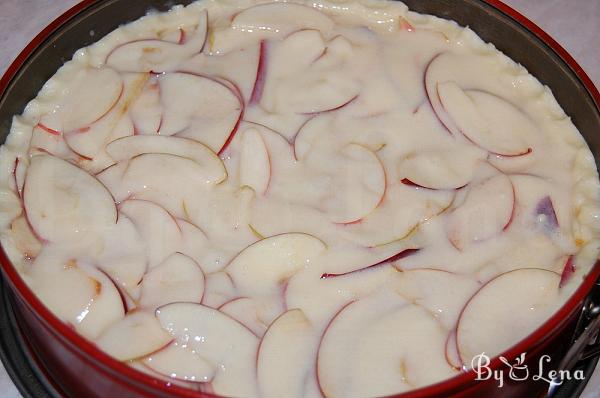 Sour Cream Apple Pie - Step 11