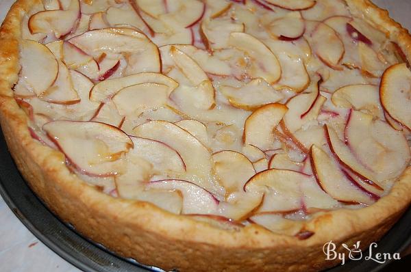 Sour Cream Apple Pie - Step 13