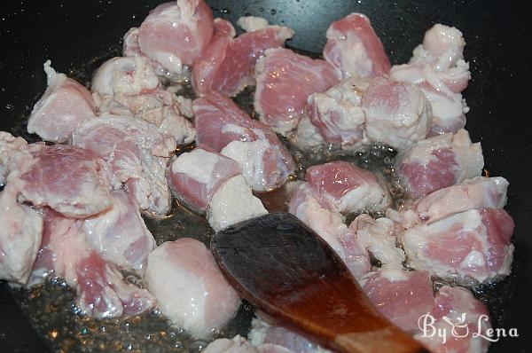 Romanian Sausage Pork Stew - Tochitura - Step 2