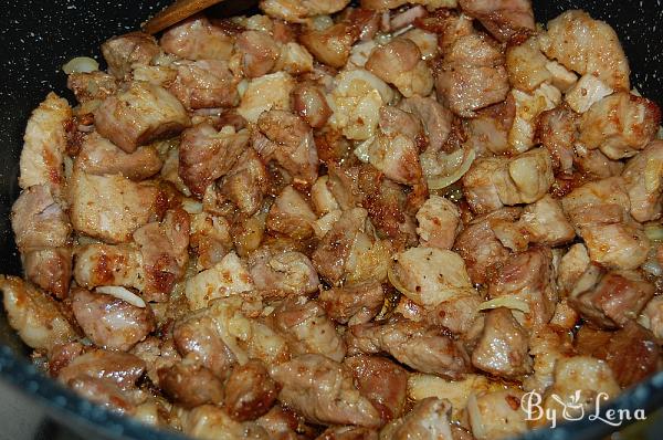 Traditional Romanian Pork Stew - Tochitura - Step 9