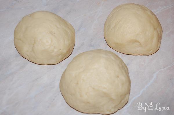 Moldovian Woodpile Cake - Guguta's Hat - Step 1