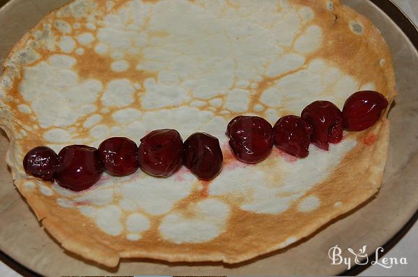 Moldovan Cherry Crepe Cake - Kushma lui Gugutza - Step 5