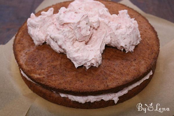 Strawberry Cake - Step 20