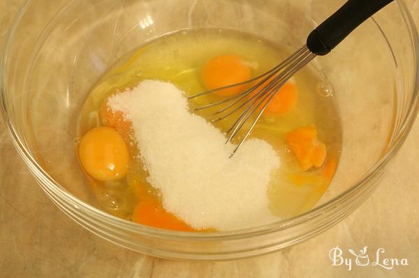 Egg Frying Pan - Whisk