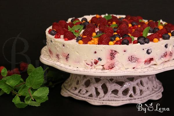 No-Bake Fruit Jello Cake