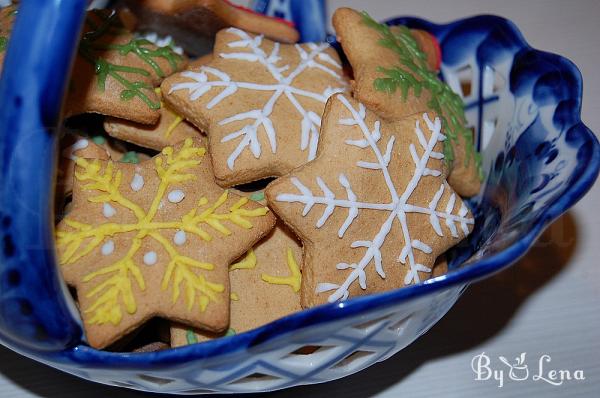 Easy Gingerbread Cookies - Step 13