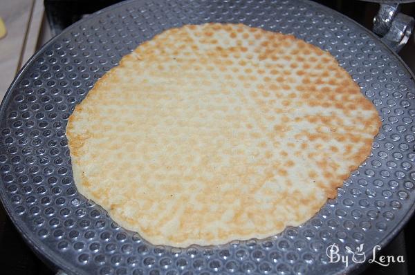 Russian Thin Waffles 