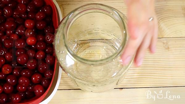 Romanian Cherry Wine - Visinata - Step 2