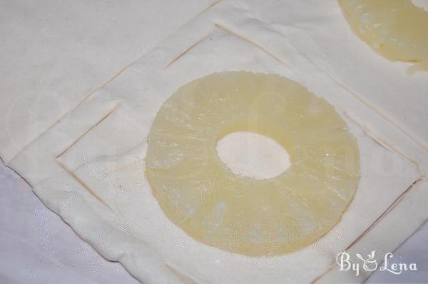Pineapple Puff Pastry - Step 3
