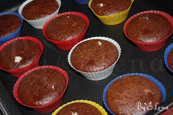 Chocolate muffins filled with Cream Cheese - Step 8