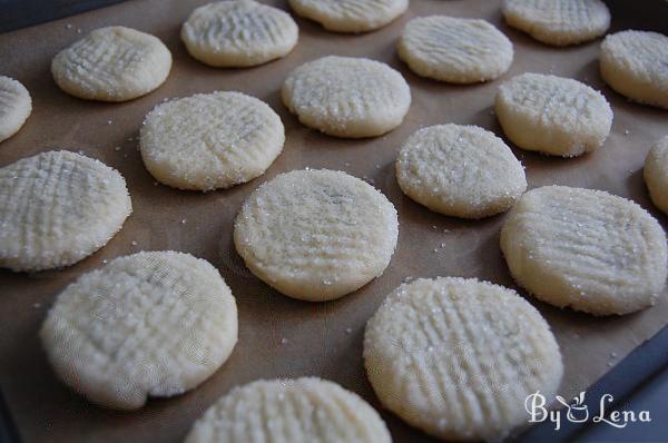 Date-Filled Cookies - Step 10