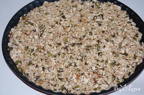 Easy Vegan Granola - Step 4