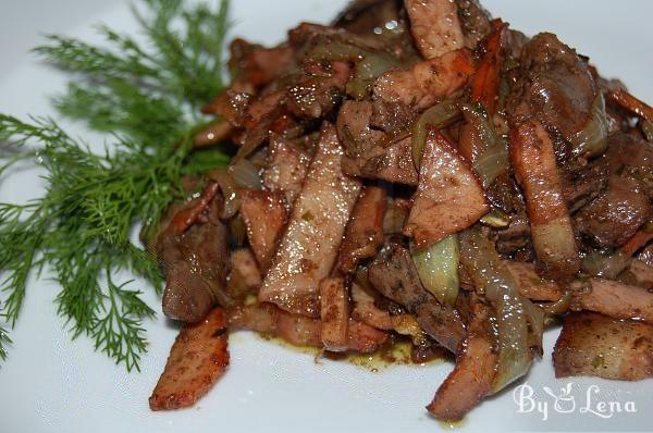 Braised Chicken Liver with Bacon